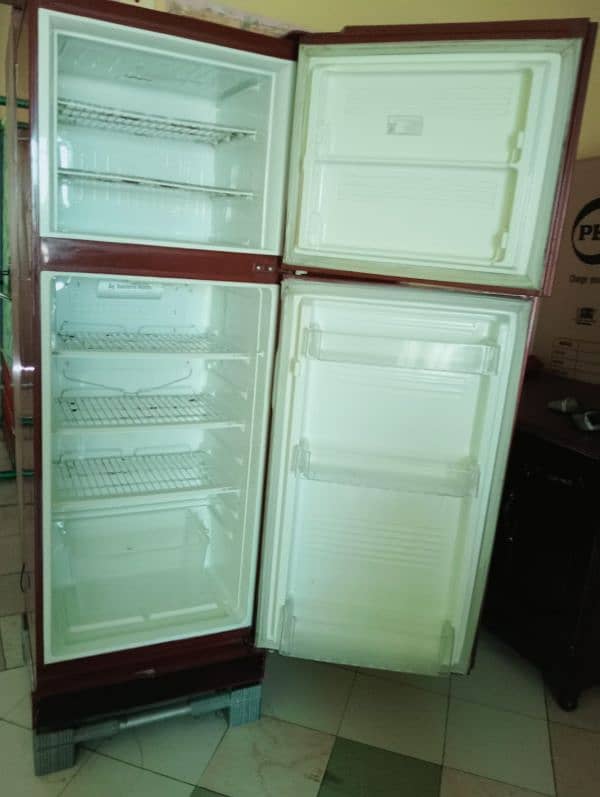 PEL fridge  0300 7133209 1