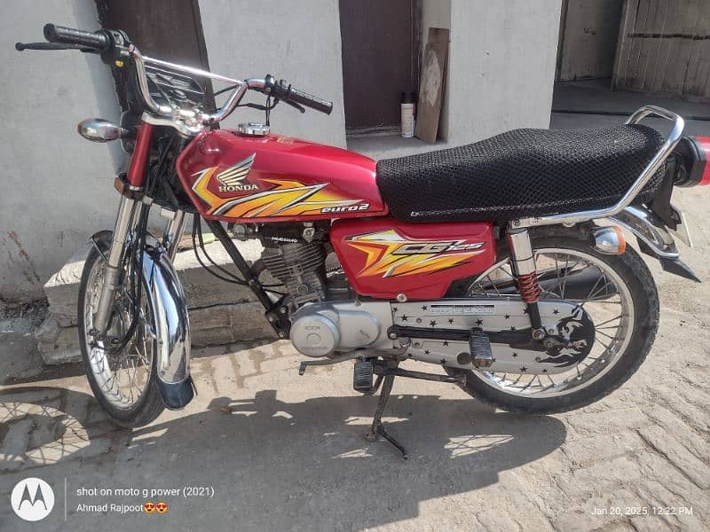 Honda 125 2021 model lush 3