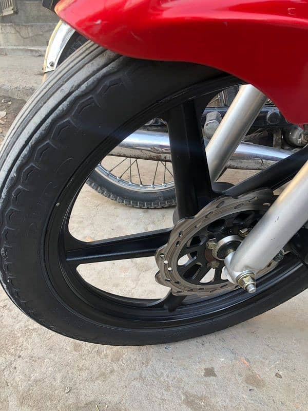 2019 Dulex 125 5 gear 8