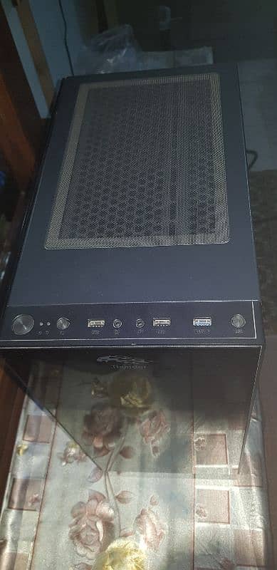 gaming plus designing ci5 4th gen pc like new condition 2