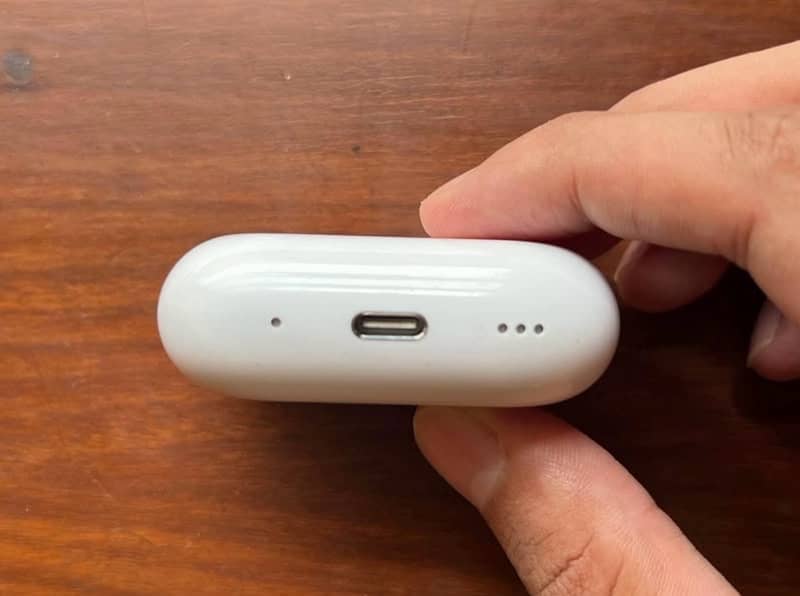 Apple AirPods Pro - 2nd Generation (USB-C/Type-C) 2