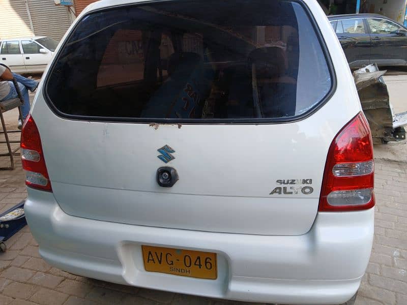 Suzuki Alto 2011 3