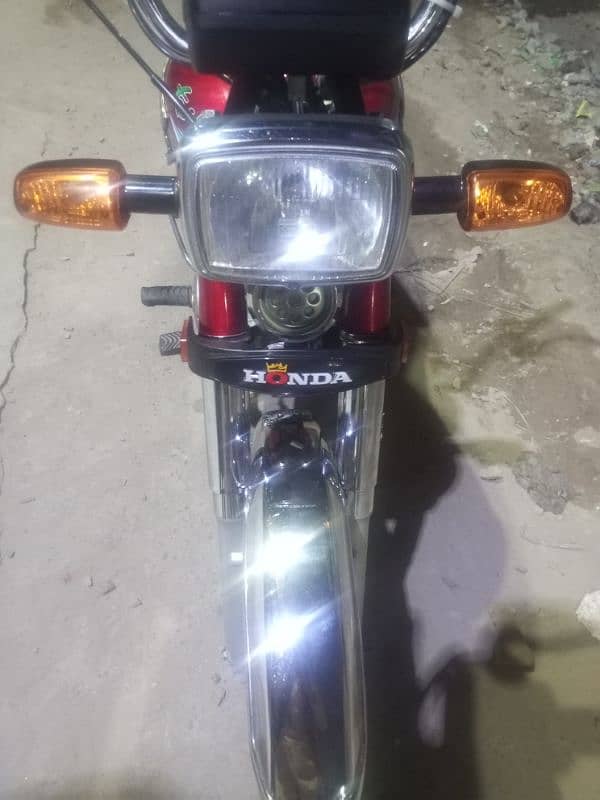 Honda CD 70 lush condition pack engine 10/10 condition 6