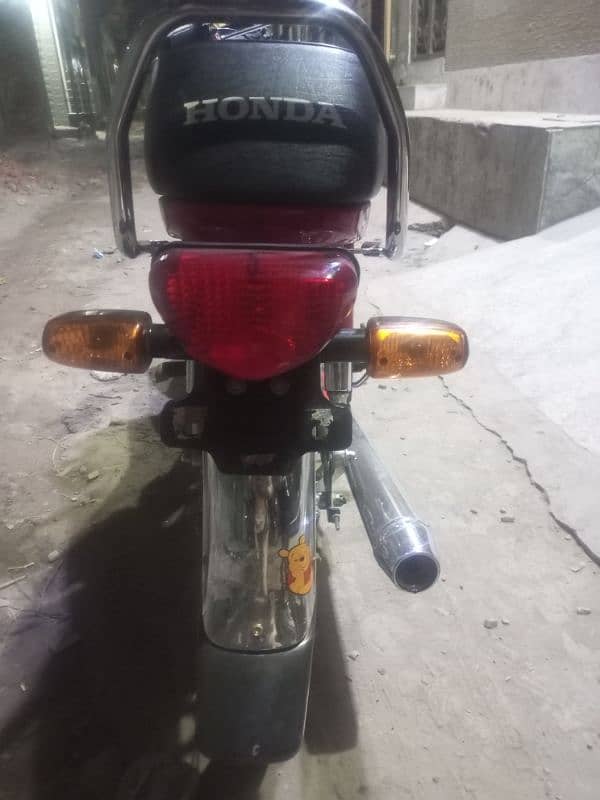 Honda CD 70 lush condition pack engine 10/10 condition 8