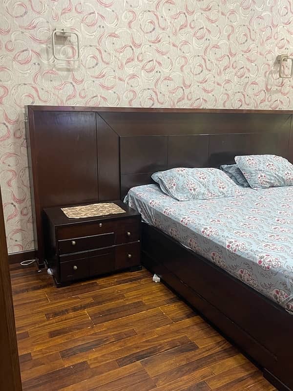 Wooden bed for sale 3