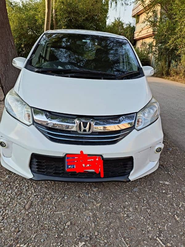 Honda Freed 2014 3