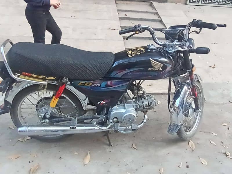 HONDA CD 70 10