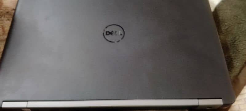 Dell Laptop Core i7 6th gen 1