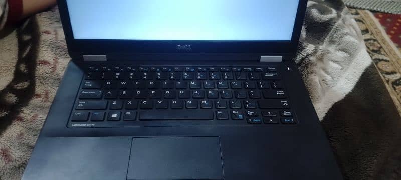 Dell Laptop Core i7 6th gen 7