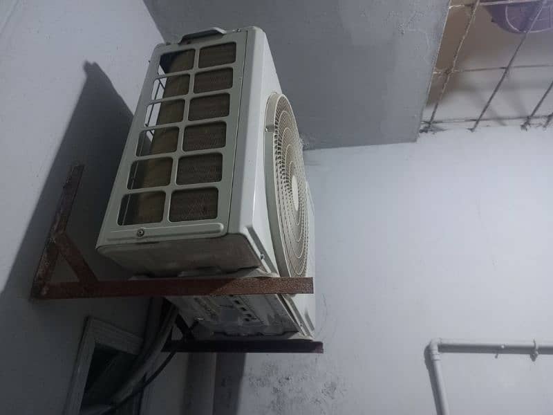 Dawlance inverter 1 tan 0