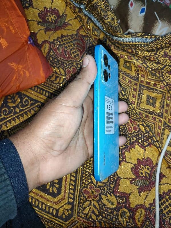 with box charger original new condition  10by 10 6