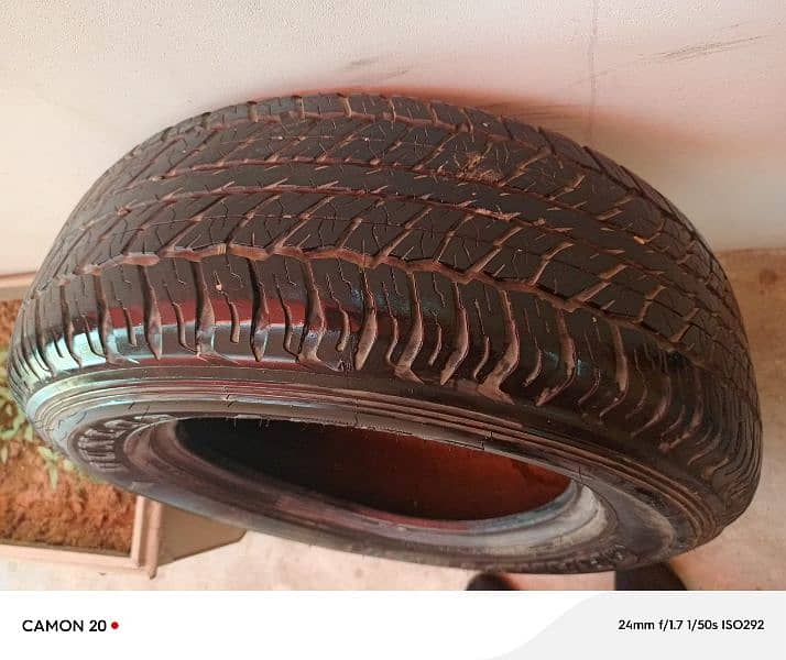 Prado TX Dunlop tyre 9/8 Condition 2