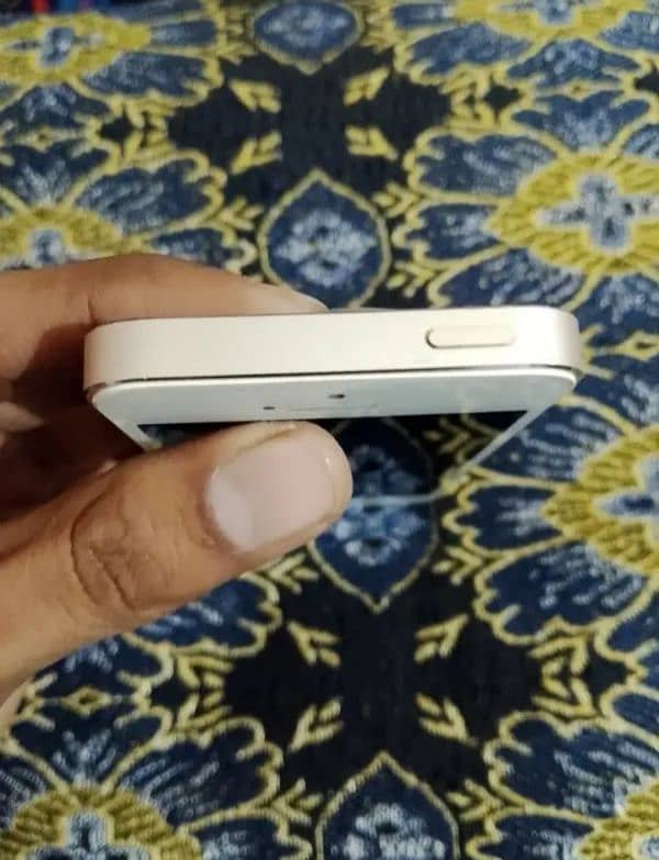 iPhone 5s new stock cod all Pakistan 2