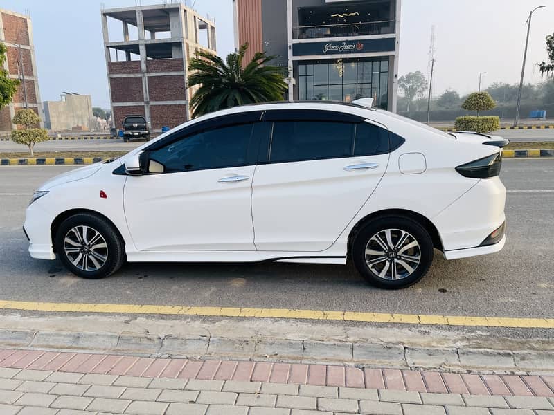 Honda City Aspire 2022 6