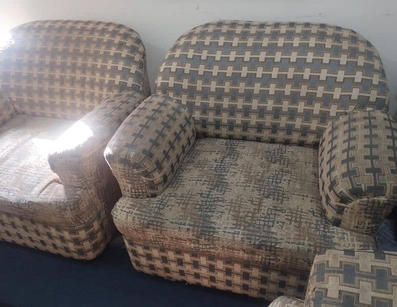 2nd hand sofa for sale 1