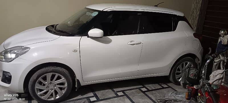 Suzuki Swift 2022 1