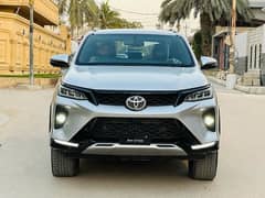 Toyota Fortuner Legender 2022