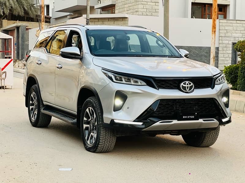 Toyota Fortuner Legender 2022 7