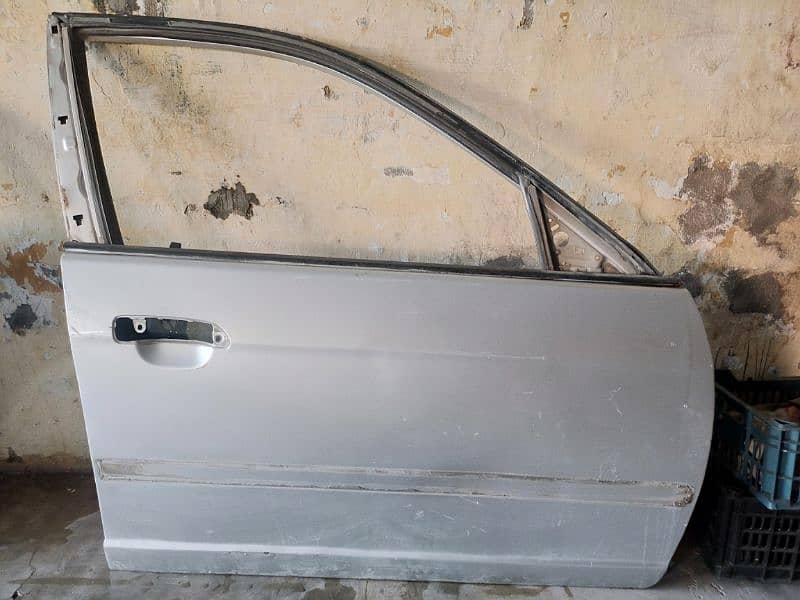 HONDA CIVIC 2005 DOORS 1