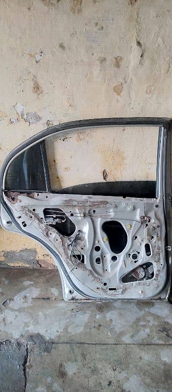 HONDA CIVIC 2005 DOORS 11