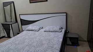 Double Bed 6X6.5 Size Without Mattress