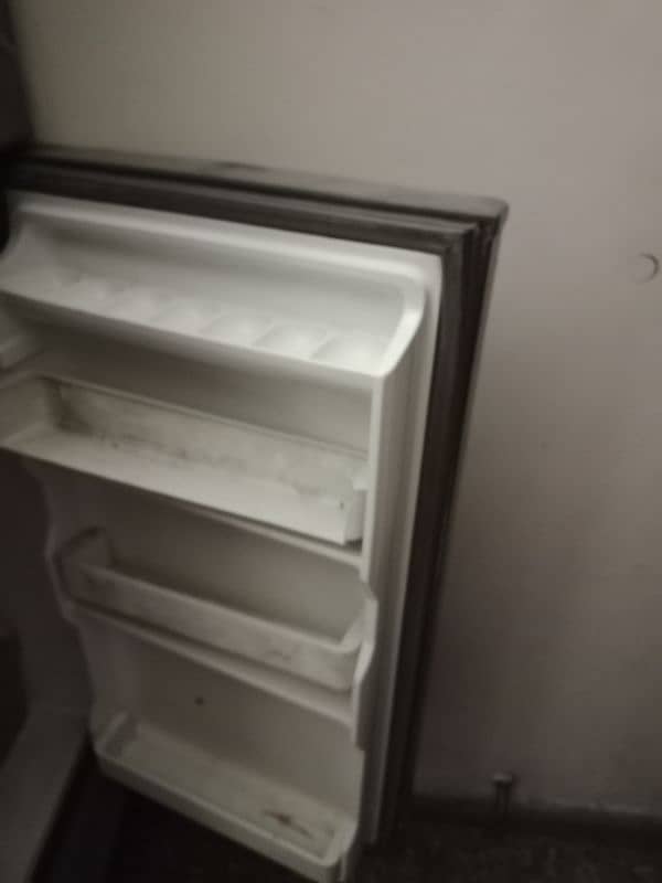 Dawlance fridge 3