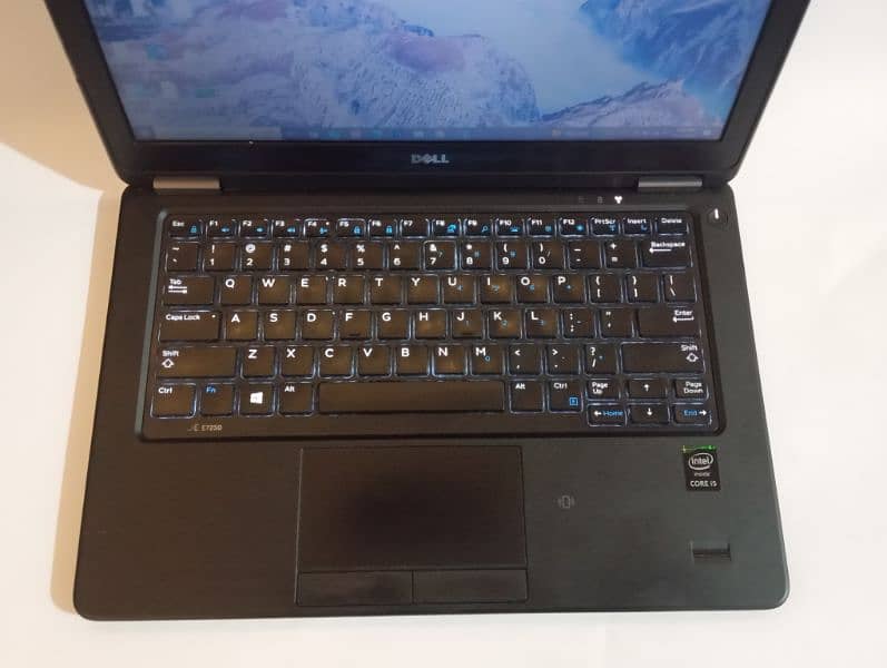 urgent for sale Dell laptop 12