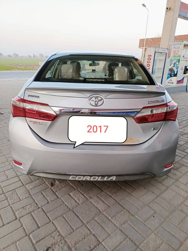 Toyota Corolla GLI 2017 Automatic total genuine 1