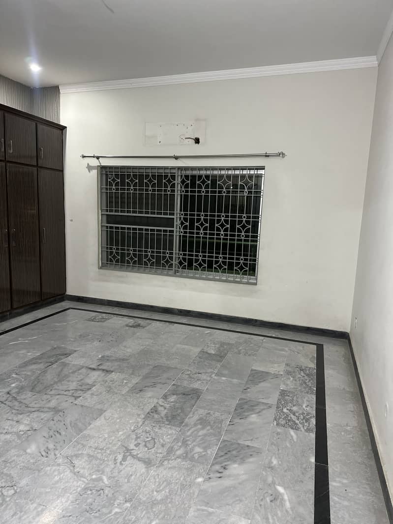 1 kanal VIP Brand New Tipe Upper Portion For Rent Johar Town Phase To 8