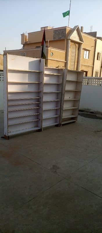 3 racks piece shelves  7 6