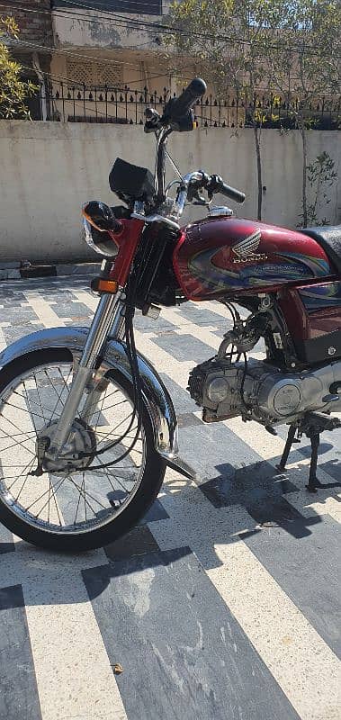 Honda cd70 3