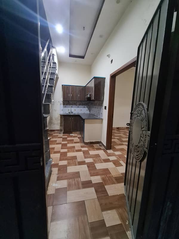 2.5MARLA TILE FLOORING NEW HOUSE FOR RENT IN SAMANABAD NEAR ZUBAIDA PARK 1