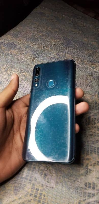 huawei y9 prime 128 gb in good condition 0