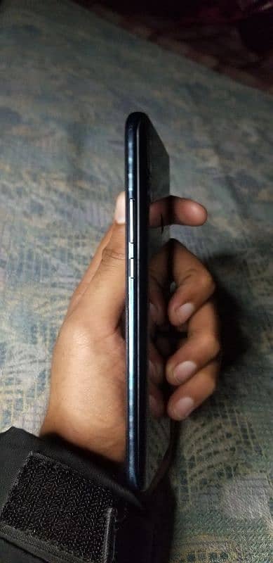 huawei y9 prime 128 gb in good condition 2