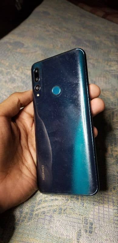 huawei y9 prime 128 gb in good condition 9