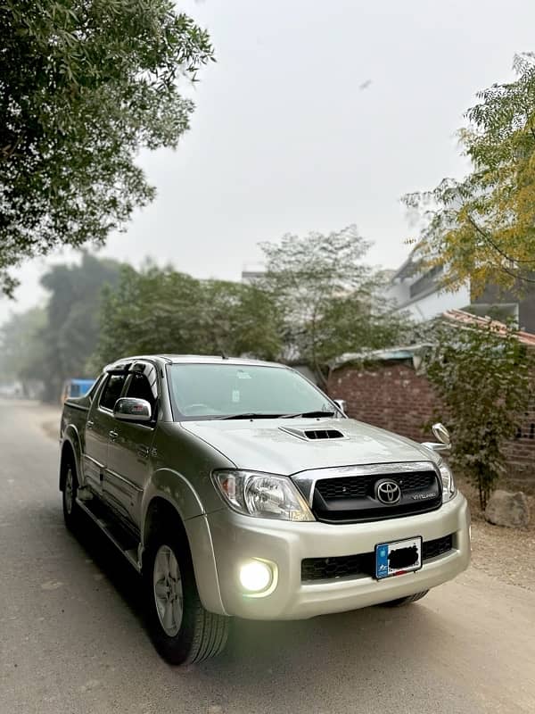 Toyota Hilux Vigo thailand 2