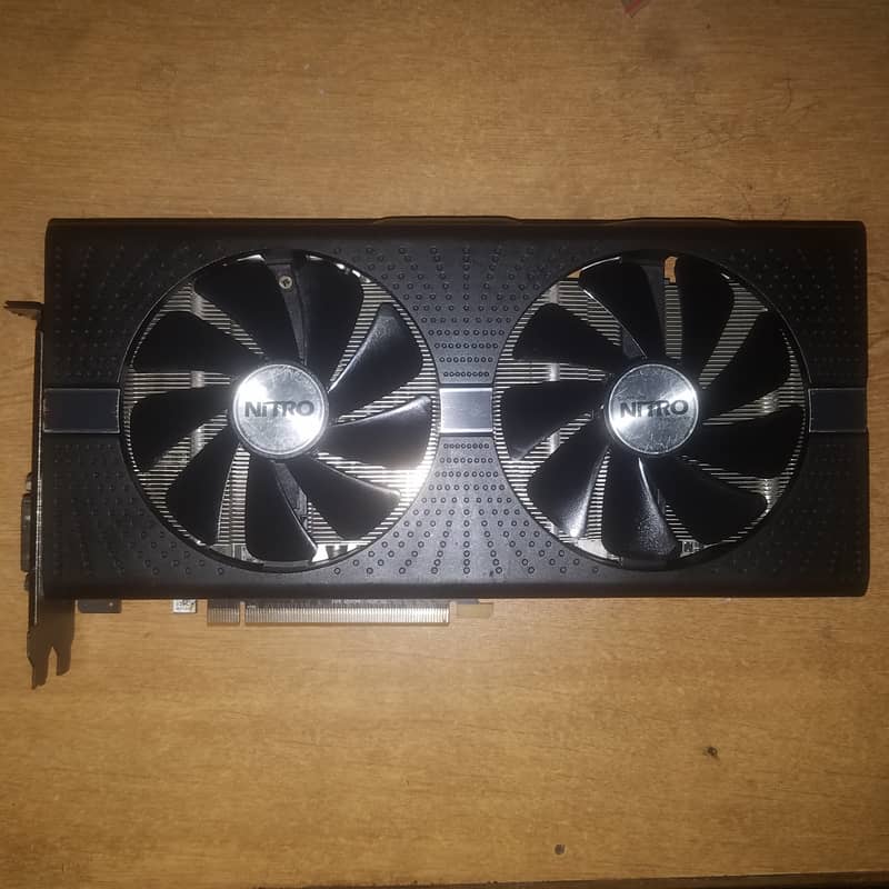 SAPPHIRE NITRO+ RX 590 8G G5. O3244833221 0