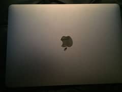 Macbook pro 2017 good condition