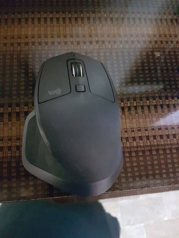 Logitech MX Master 2s Rechargeable Mouse 0