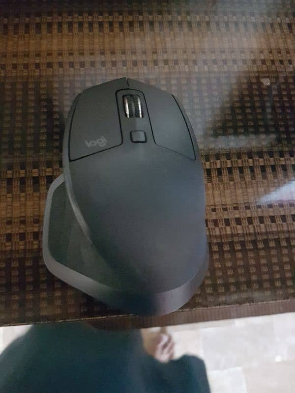 Logitech MX Master 2s Rechargeable Mouse 1