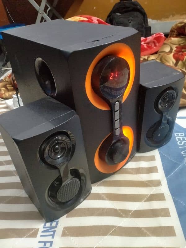 Audionic vision 20 plus for sale 1