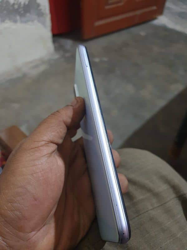 vivo y20 urgent for sale rabta nmbr 0328,7943498 2