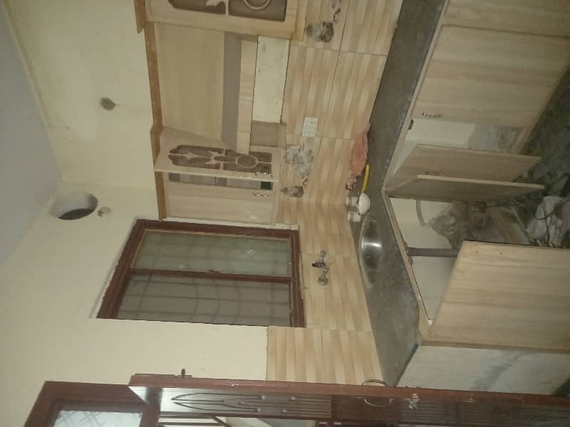 2 bed and bethak 2 bathrooms available for rent Naseer abad street 20 new Bokhra 8