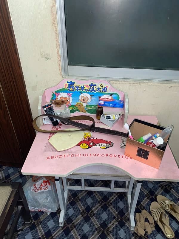 kids study table 0