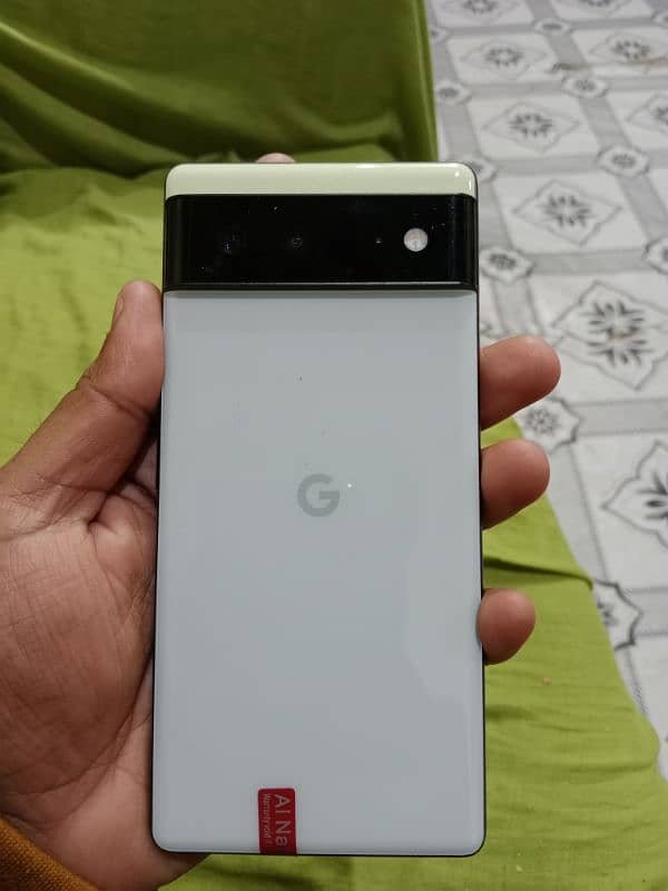 Google pixel 6 - 60000Rs 1