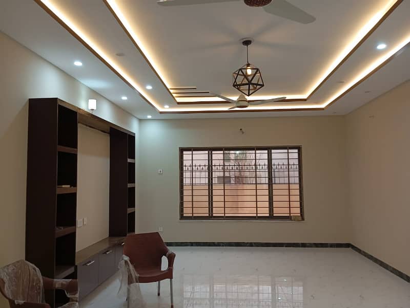 1 Kanal Brand New House Luxury Look Available For Rent In F-15 11