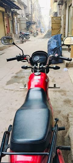 Suzuki gd110