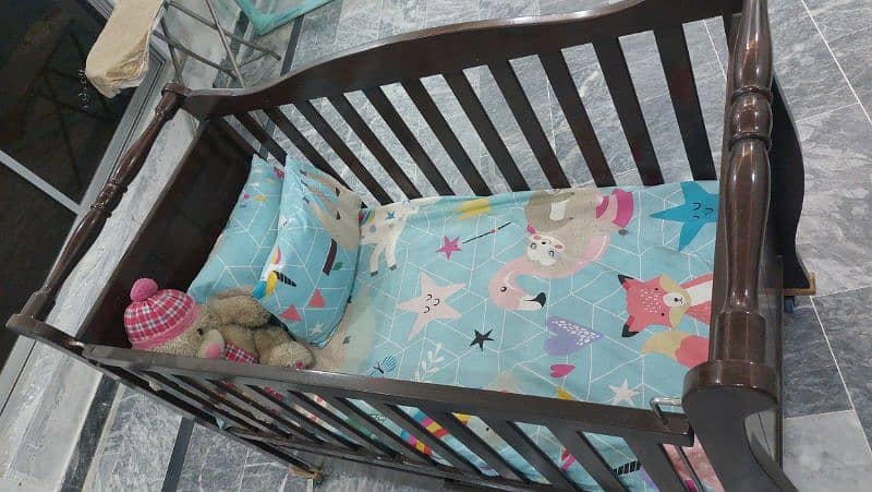 Baby Cot with Matress and Pillows 1