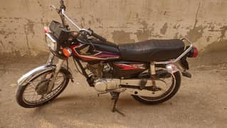 my WhatsApp number 0310=22=36=411 connect . . Honda 125 urgent sale