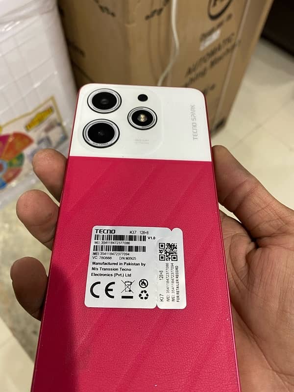 tecno spark 10 pro 8+ 128 gb 1